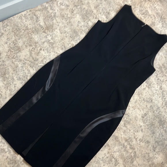 Lafayette 148 Black Drees Bought at Holt Renfrew - Picture 5 of 7